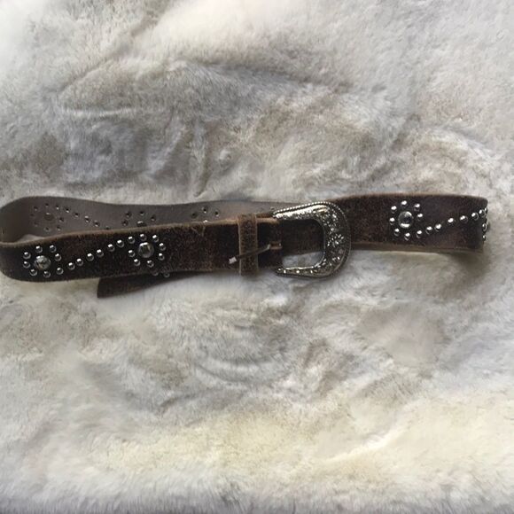 Beautiful Leather Belt!!   - Picture 3 of 6